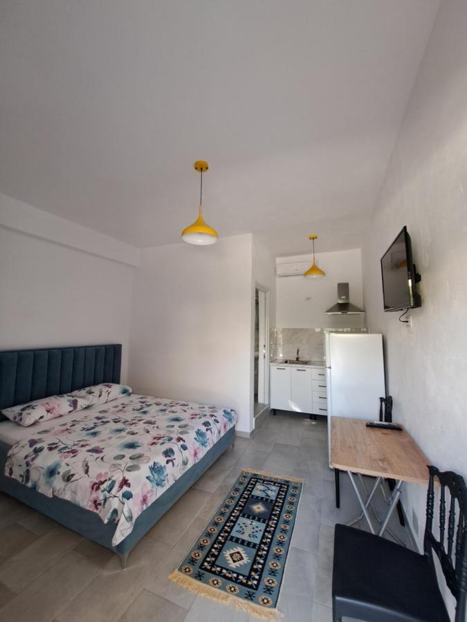 Appartments Kristi&Iris Vlore Bagian luar foto