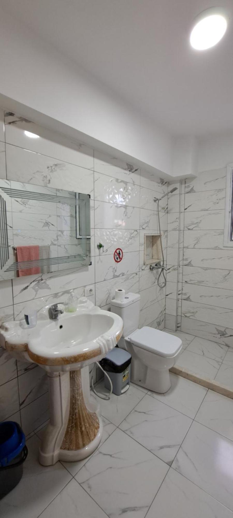 Appartments Kristi&Iris Vlore Bagian luar foto